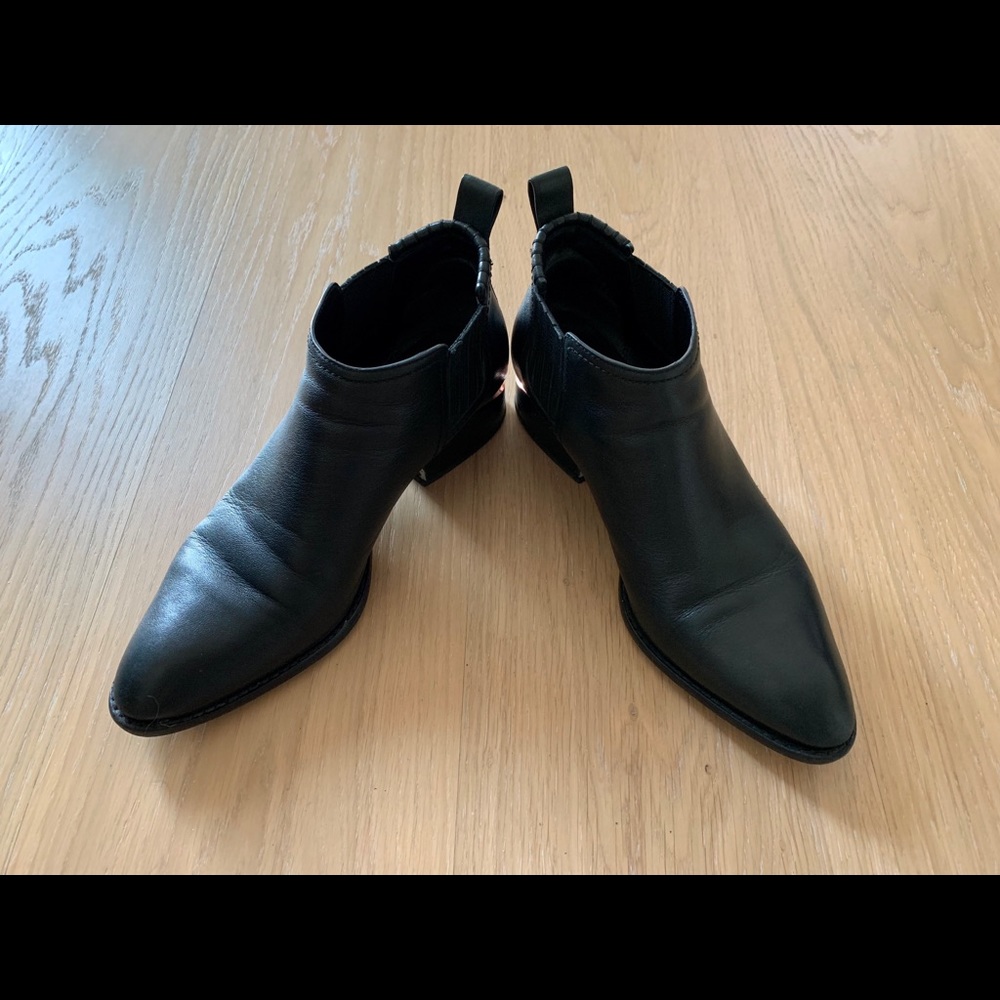 Alexander Wang Kori ankle booties black/rose gold